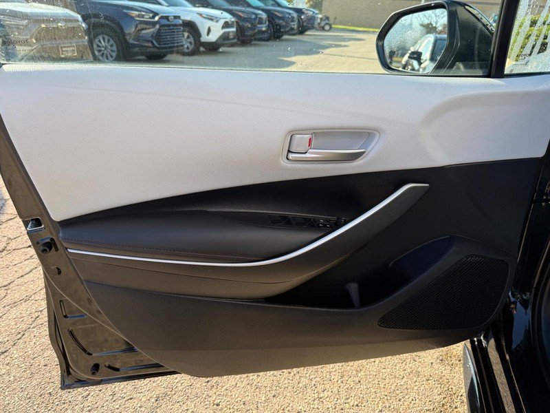 Used 2024 Toyota Corolla SE FWD image 19