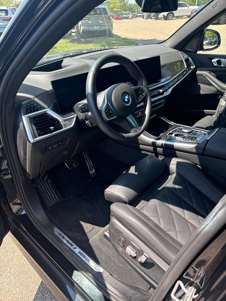 Used 2026 BMW X5 xDrive50e AWD/4WD image 6