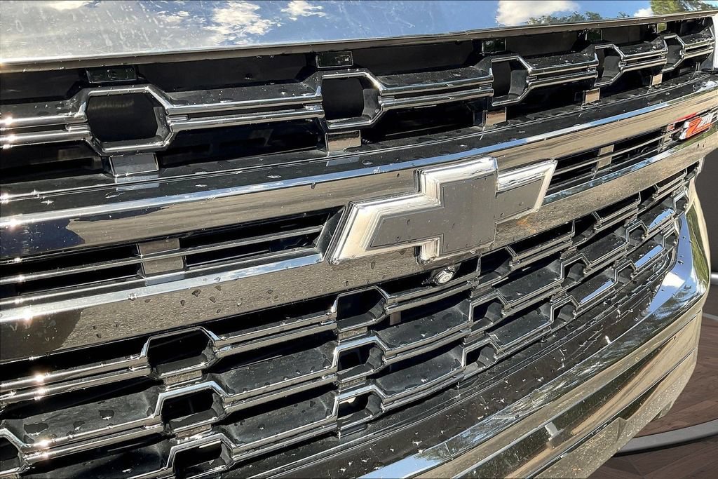 Used 2023 Chevrolet Tahoe Z71 w/ Z71 Off-Road Package AWD/4WD image 36