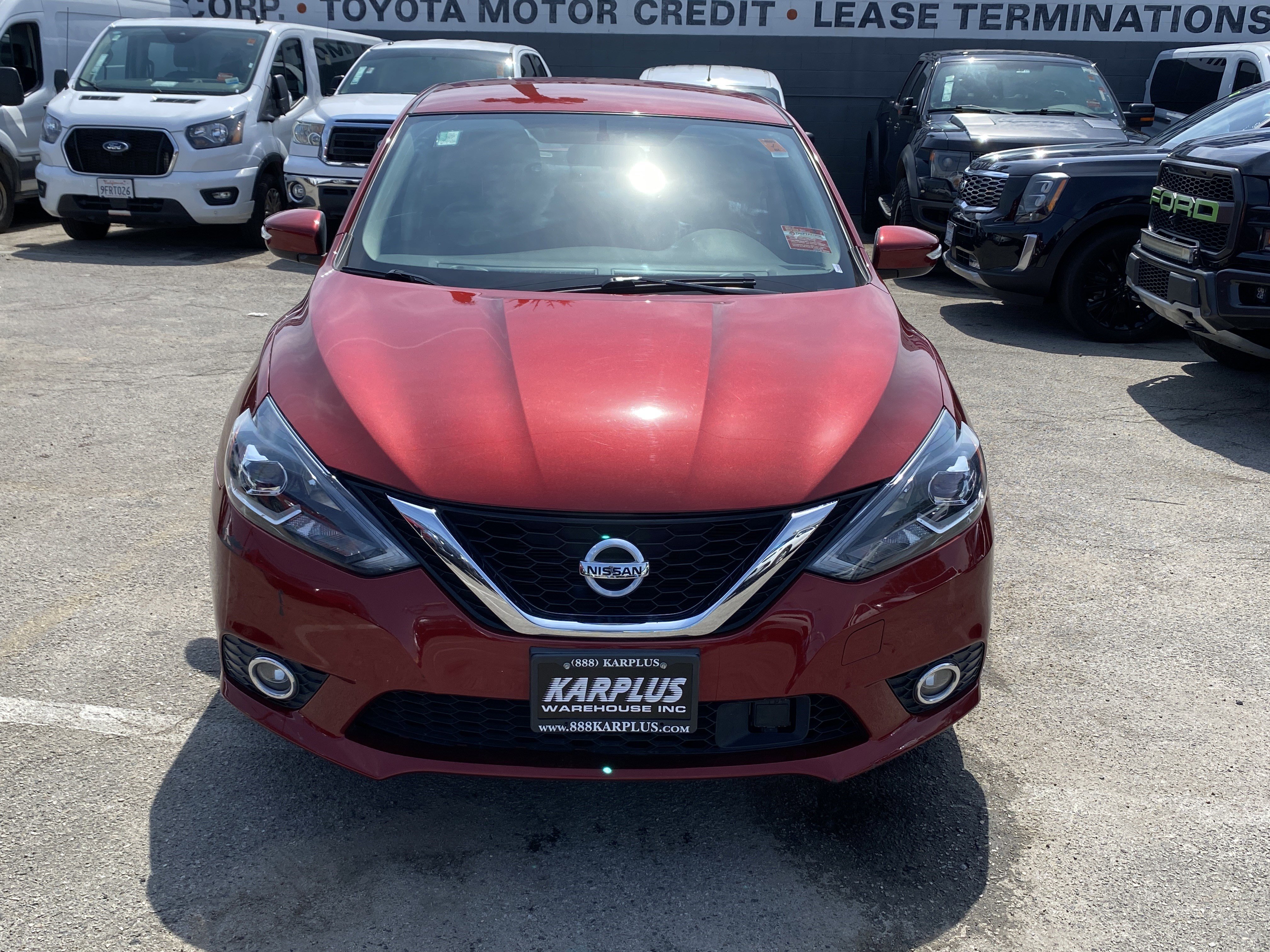 Used 2019 Nissan Sentra SR image 3