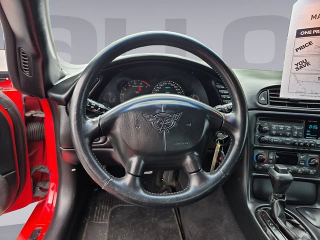 Used 2004 Chevrolet Corvette Coupe RWD image 13