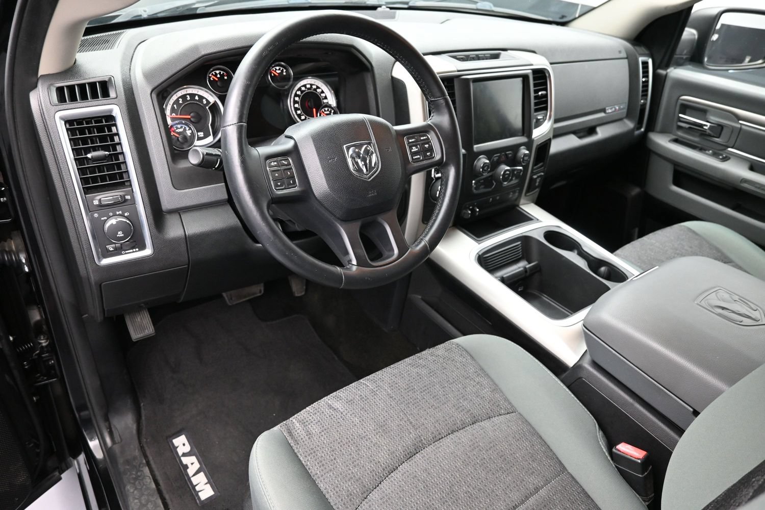 Used 2016 RAM 1500 Lone Star RWD image 22