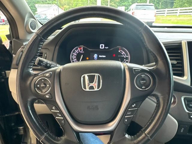 Used 2017 Honda Ridgeline RTL-T image 16