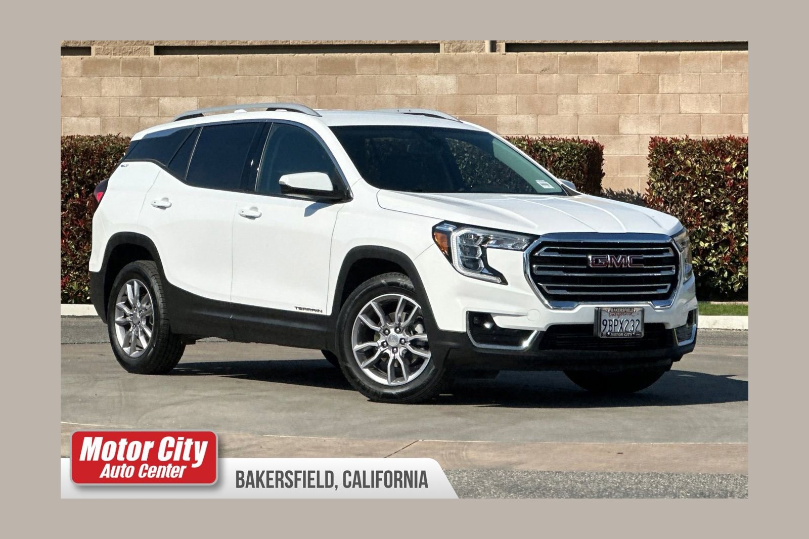 Certified 2022 GMC Terrain SLT w/ Infotainment Package II