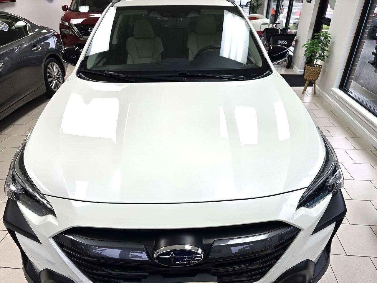Used 2023 Subaru Outback Limited AWD/4WD image 4