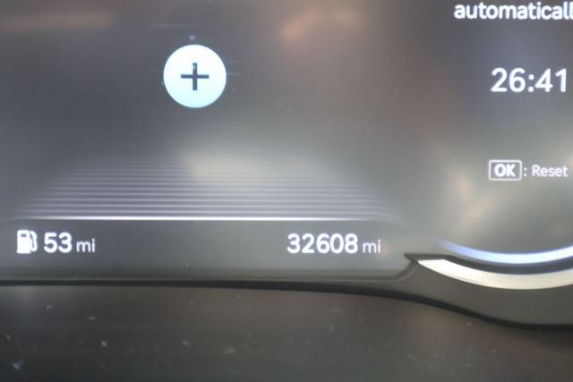 Used 2021 Genesis GV80 2.5T w/ Prestige Package 05 RWD image 29