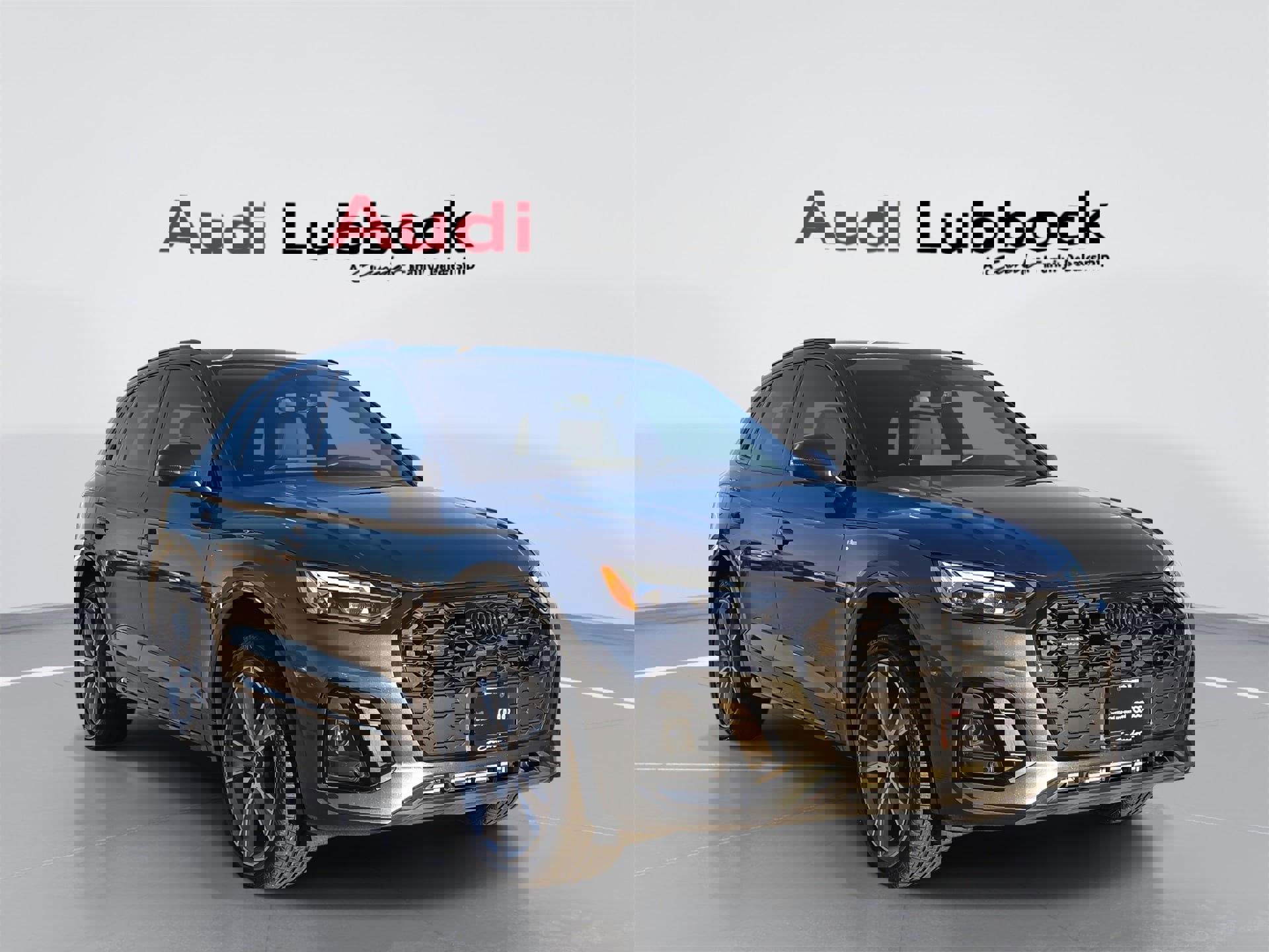 Certified 2025 Audi Q5 2.0T Premium w/ Convenience Plus Package