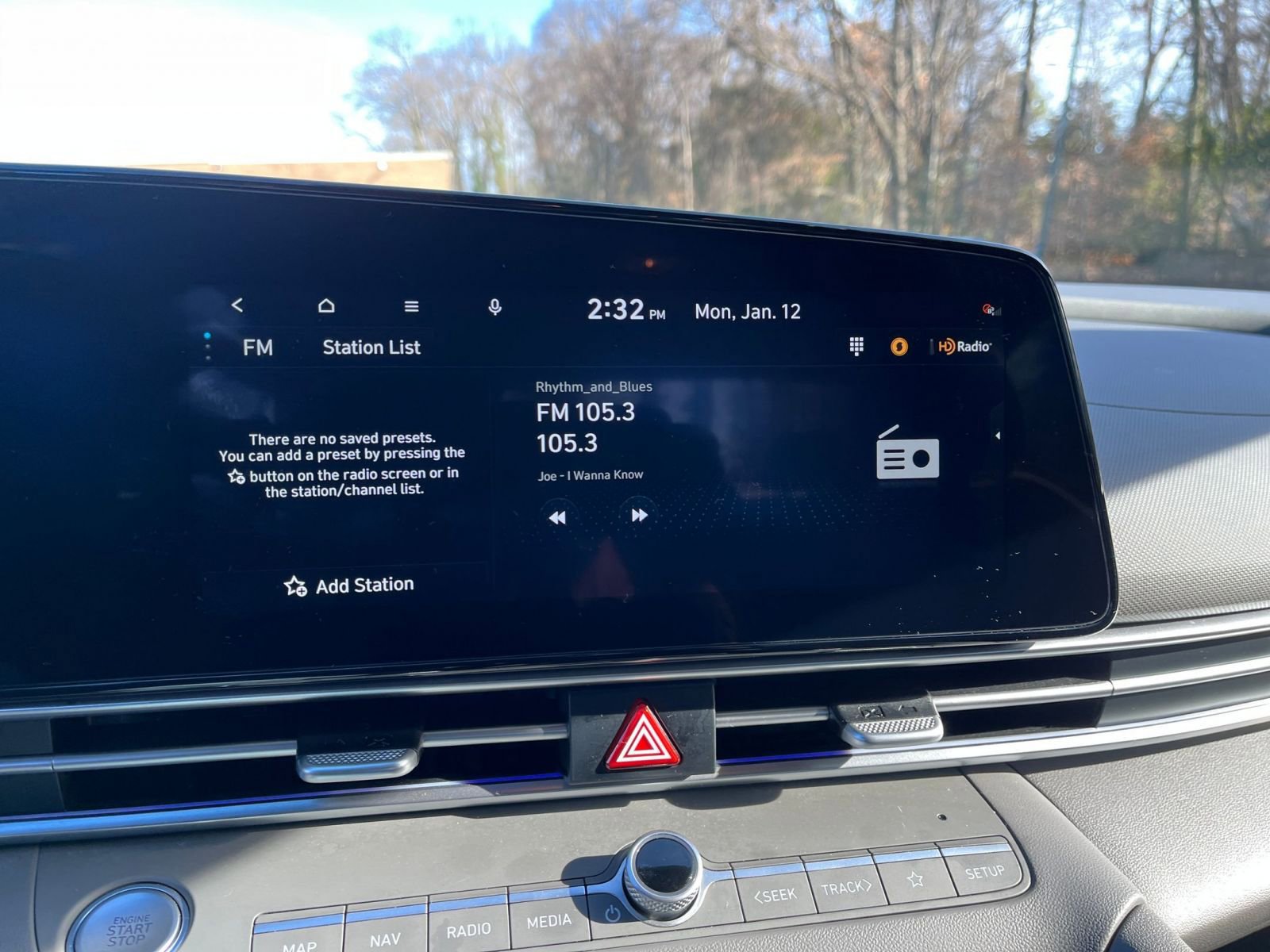 Used 2025 Hyundai Elantra SEL image 21