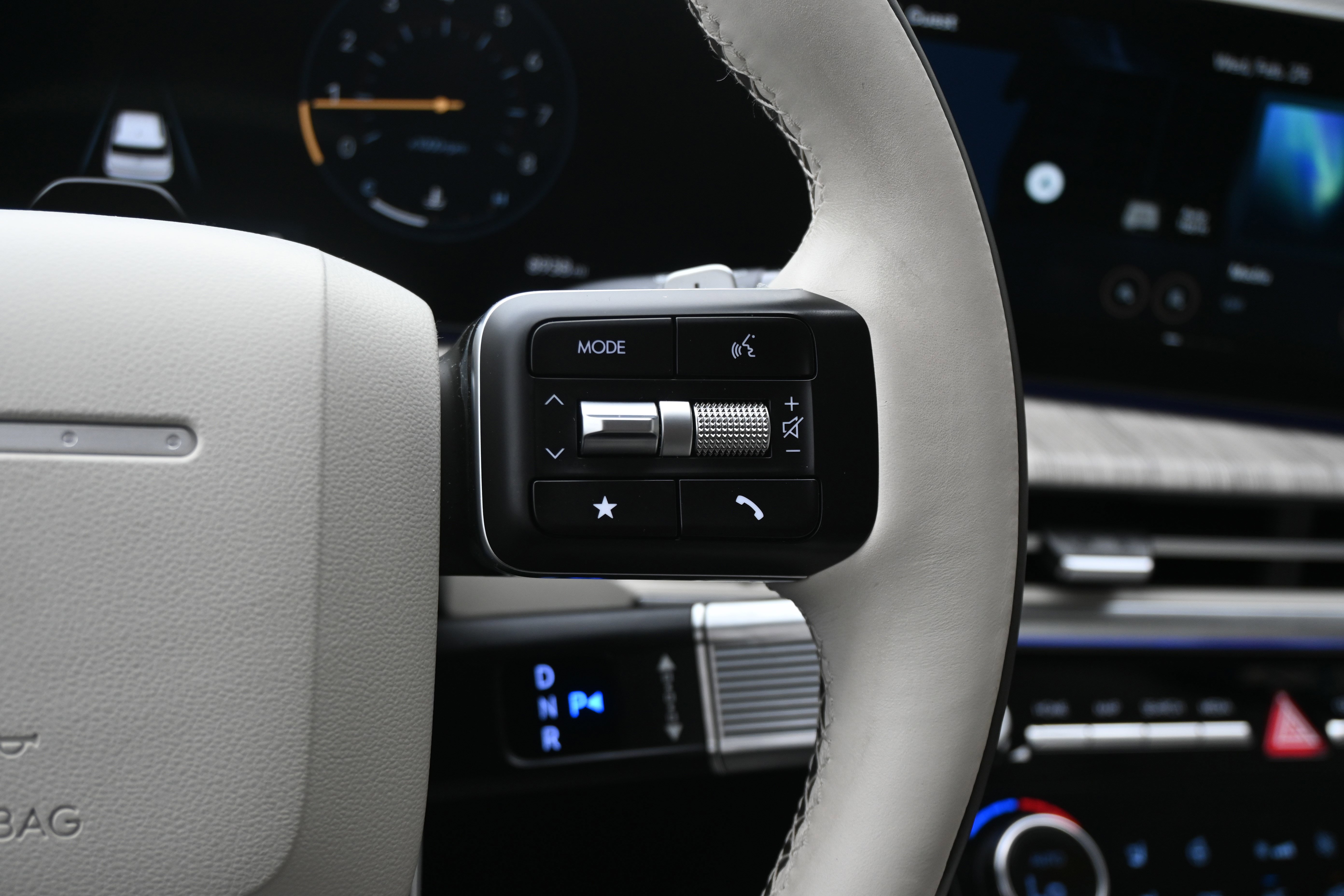 Used 2024 Hyundai Santa Fe Calligraphy image 19