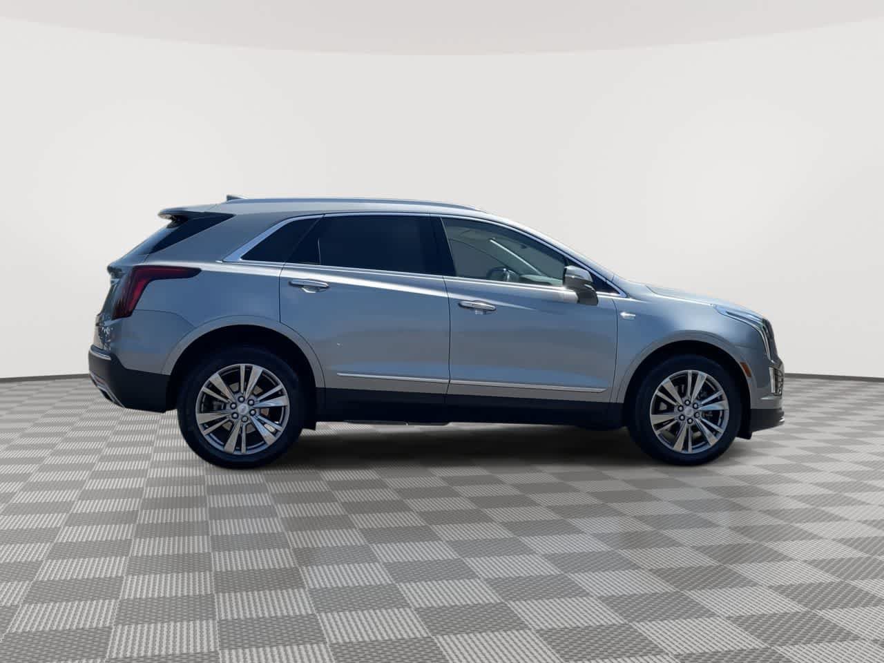 Certified 2024 Cadillac XT5 Premium Luxury AWD/4WD image 9