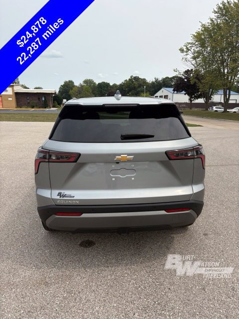 Used 2026 Chevrolet Equinox LT FWD image 5