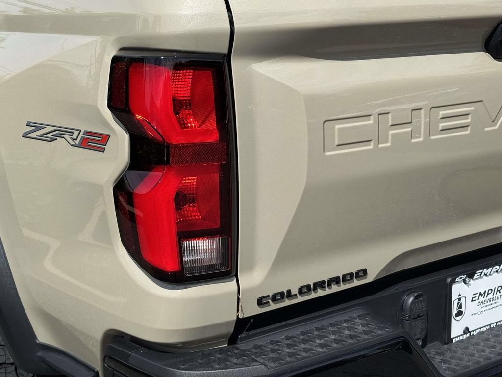Used 2024 Chevrolet Colorado ZR2 AWD/4WD image 13