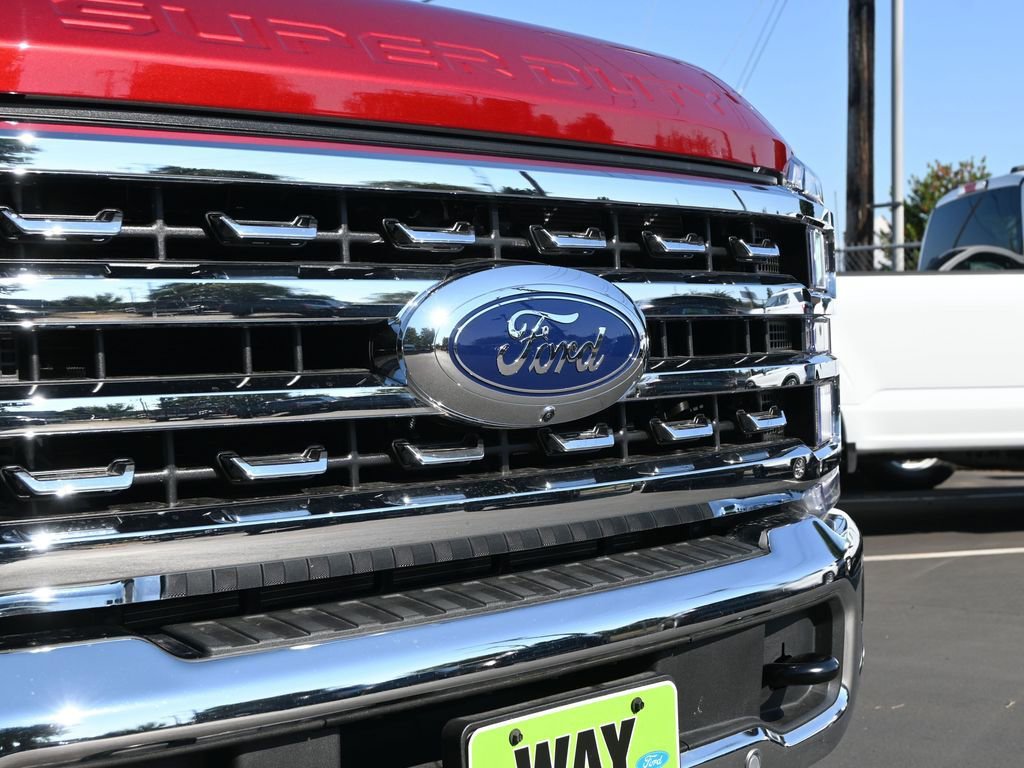 New 2025 Ford F350 Lariat w/ Lariat Ultimate Package image 14