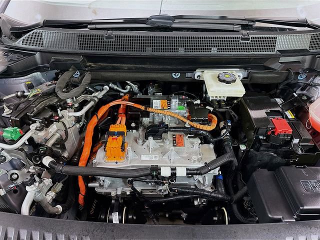 Used 2024 Chevrolet Equinox EV LT image 31