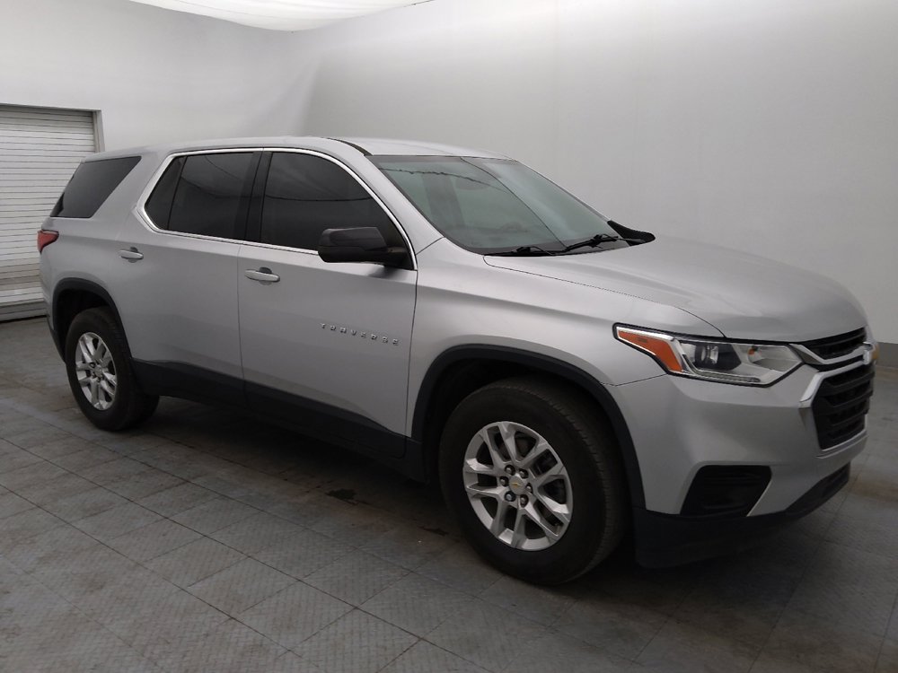 Used 2021 Chevrolet Traverse LS FWD image 11