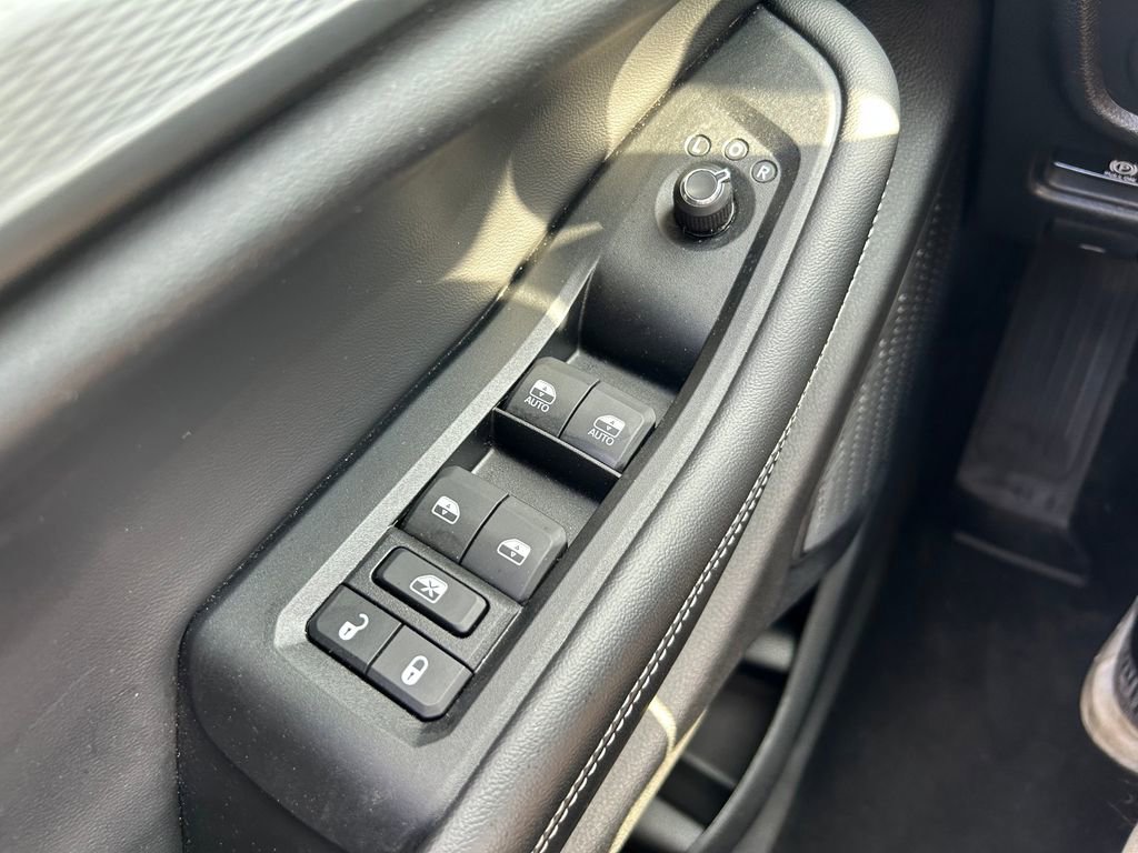 Certified 2023 Jeep Grand Cherokee L Laredo AWD/4WD image 20