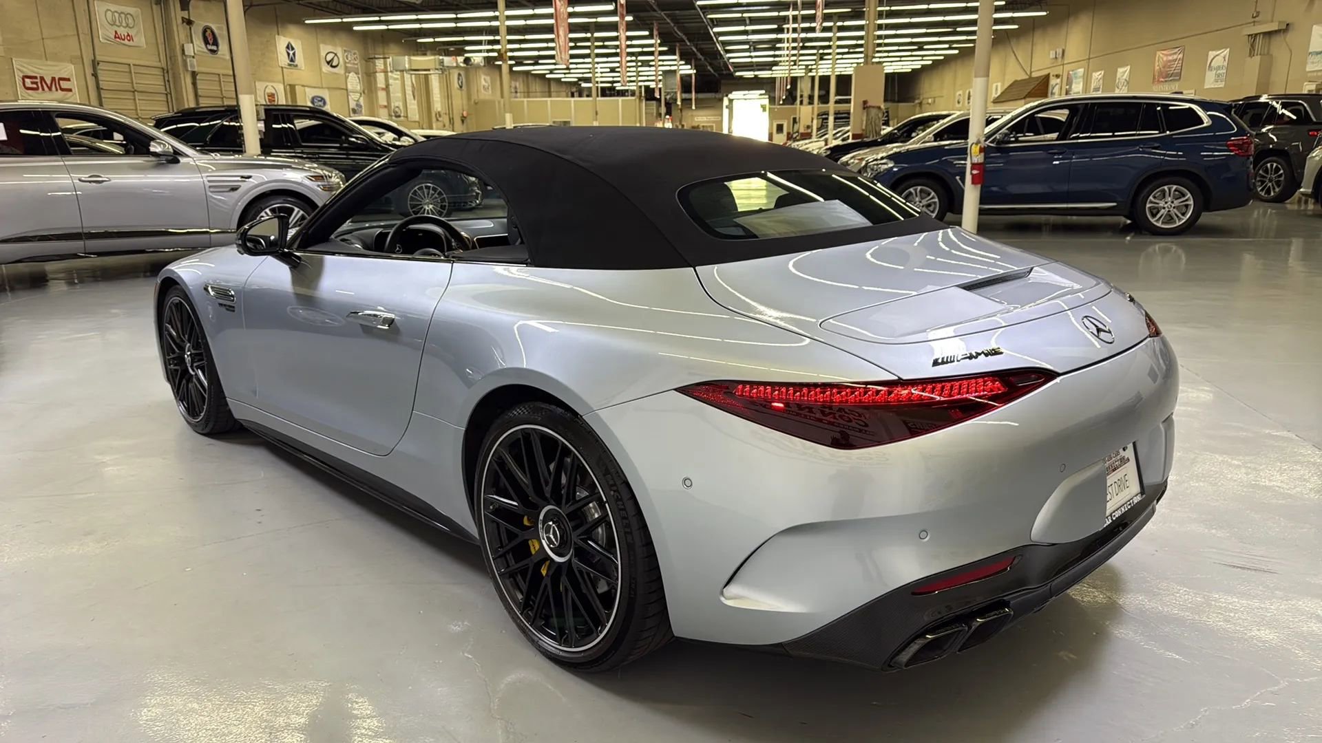 Used 2022 Mercedes-Benz SL 63 AMG 4MATIC image 27