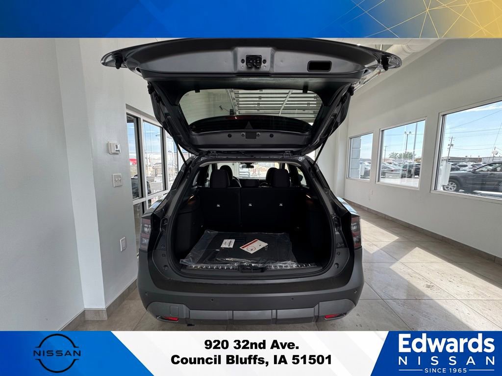 New 2025 Nissan Kicks SV w/ SV Premium Package AWD/4WD image 10