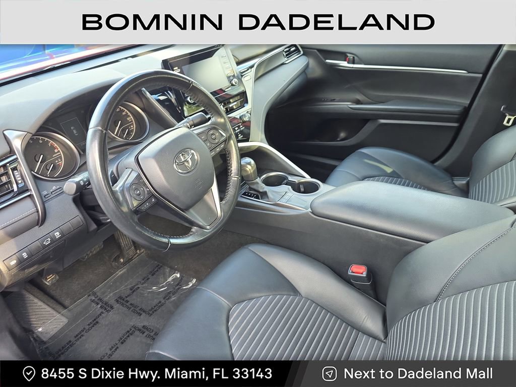 Used 2023 Toyota Camry SE image 16