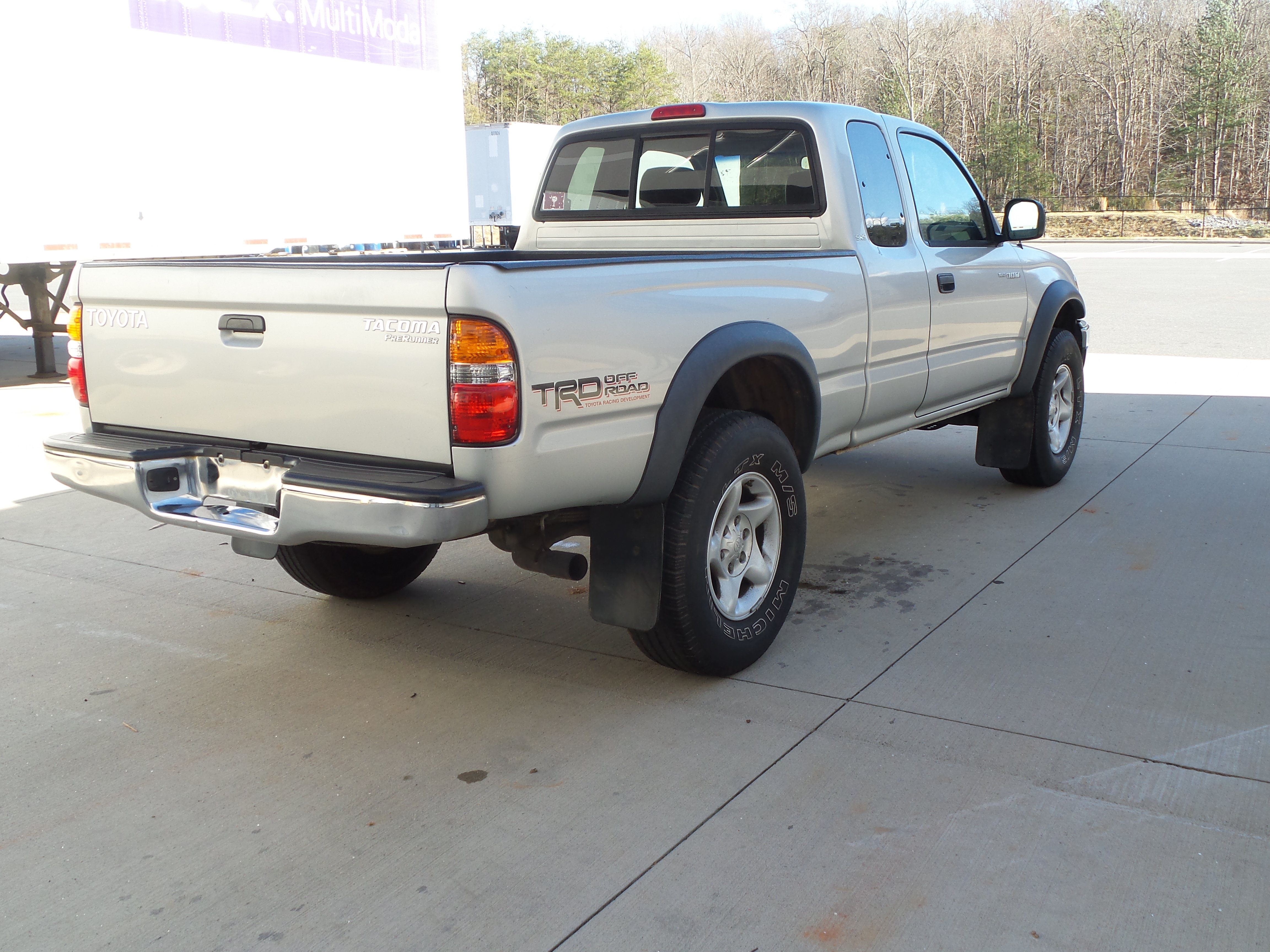 Used 2002 Toyota Tacoma PreRunner RWD image 5