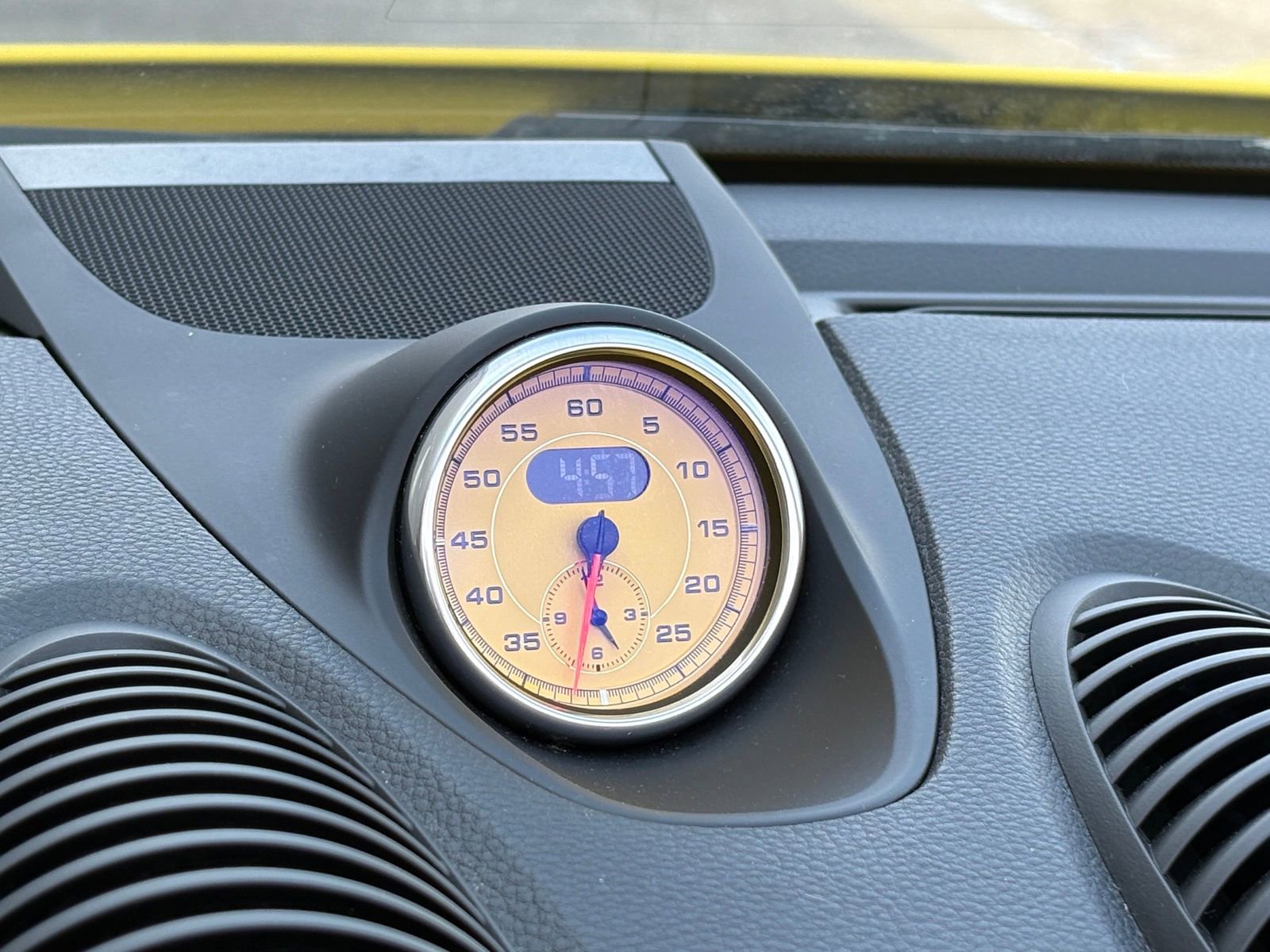 Used 2021 Porsche 718 Boxster S image 29