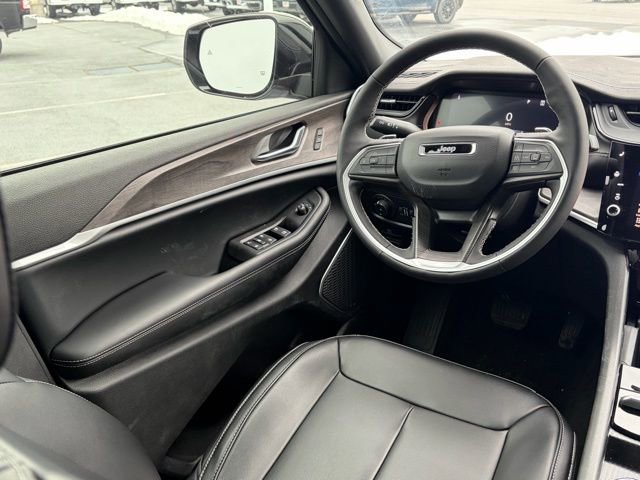 New 2026 Jeep Grand Cherokee Limited AWD/4WD image 35