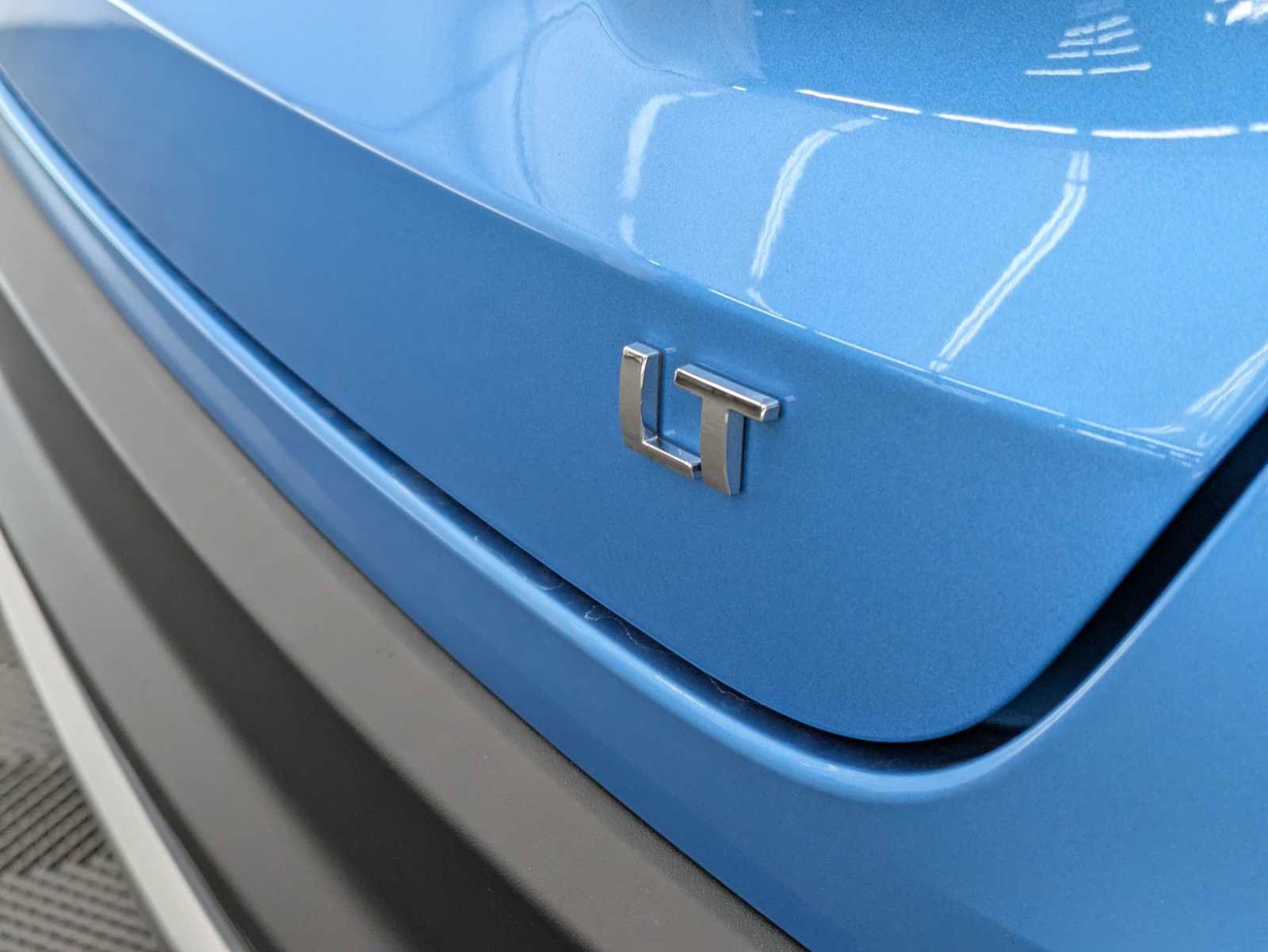 New 2026 Chevrolet Trax LT w/ Driver Confidence Package FWD image 11
