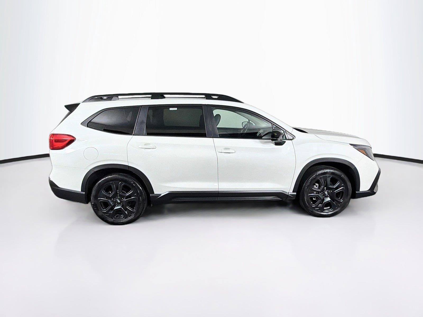 Used 2025 Subaru Ascent Onyx Edition AWD/4WD image 12