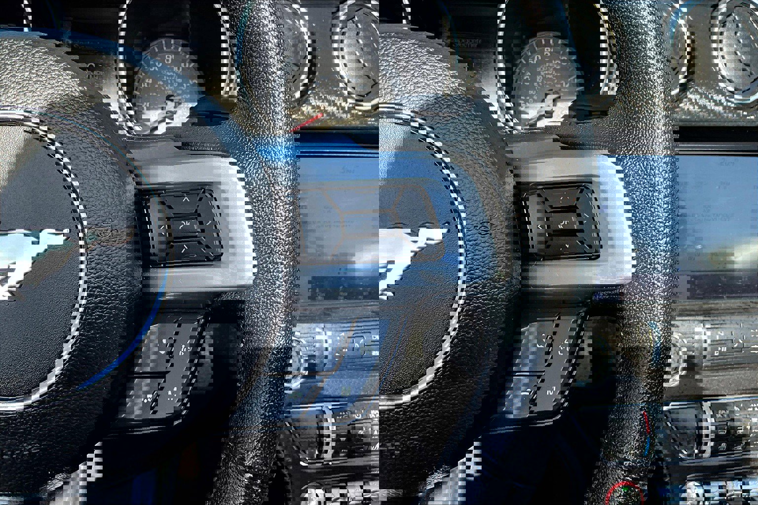 Used 2022 Ford Mustang Convertible w/ Equipment Group 101A image 23