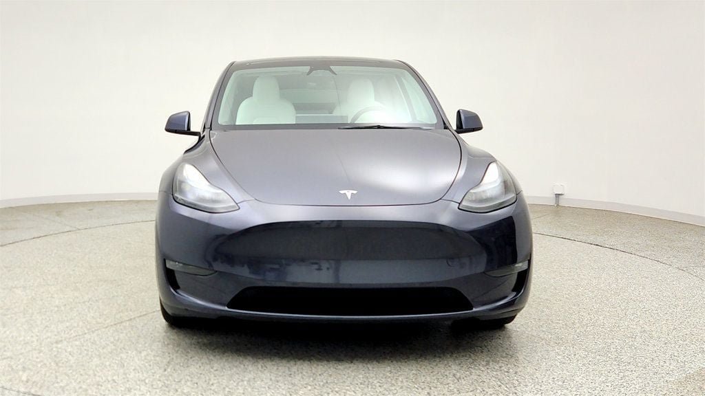 Used 2023 Tesla Model Y Long Range AWD/4WD image 2