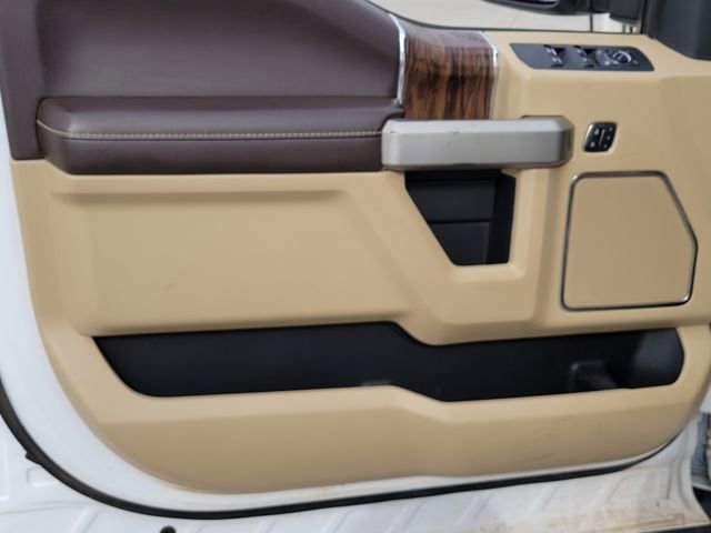 Used 2019 Ford F150 Lariat image 7