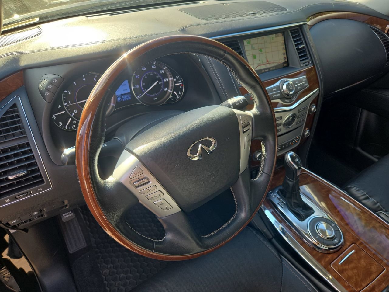 Used 2019 INFINITI QX80 Luxe image 10