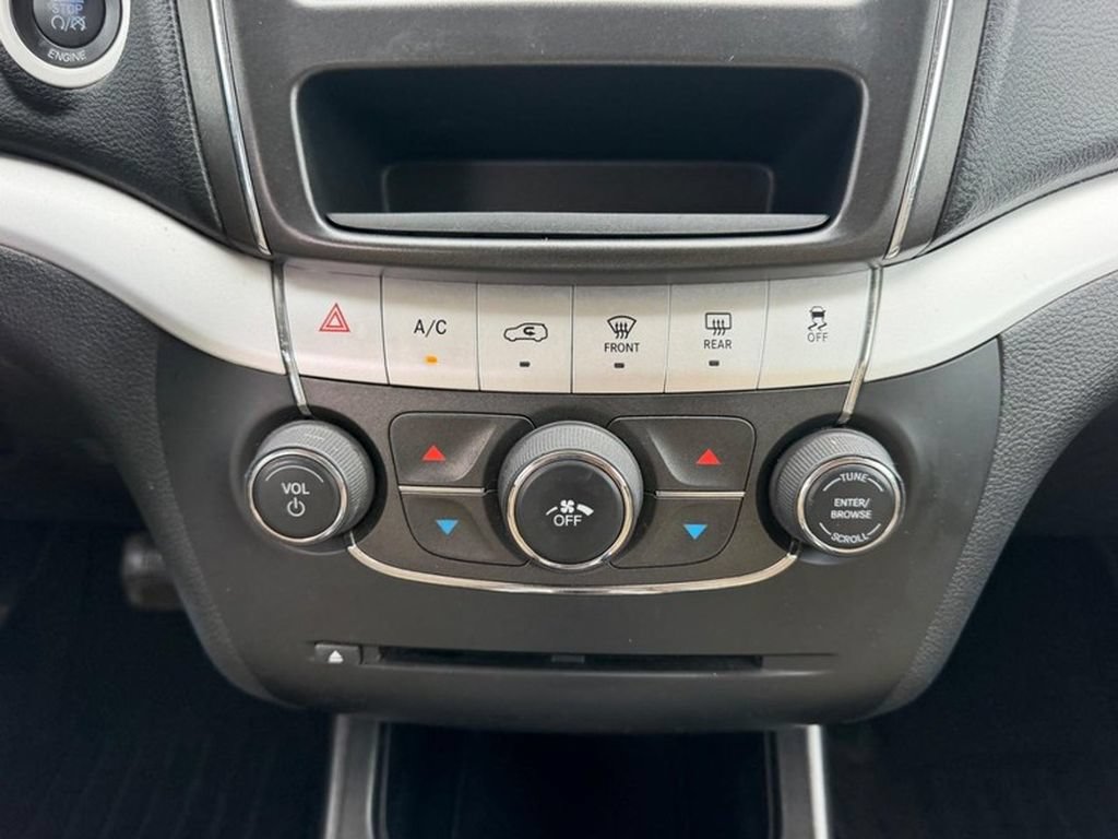 Used 2012 Dodge Journey SXT w/ Flexible Seating Group AWD/4WD image 15