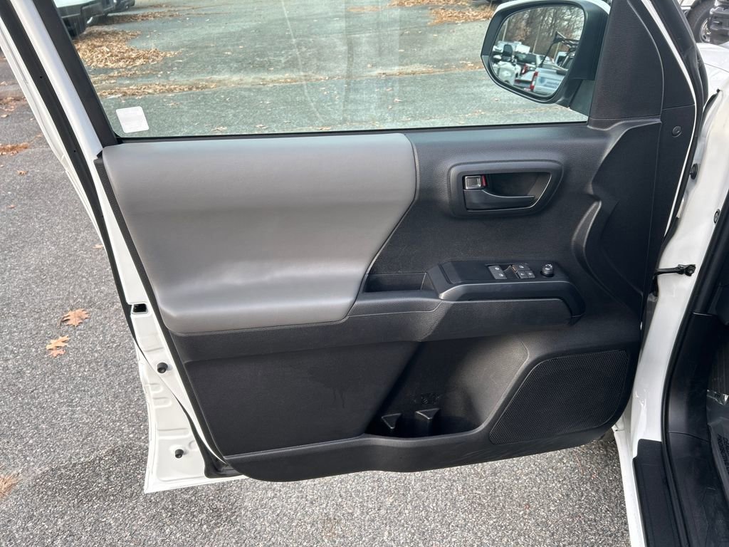 Used 2023 Toyota Tacoma SR image 13