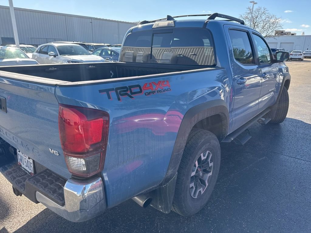 Used 2019 Toyota Tacoma TRD Off-Road image 5