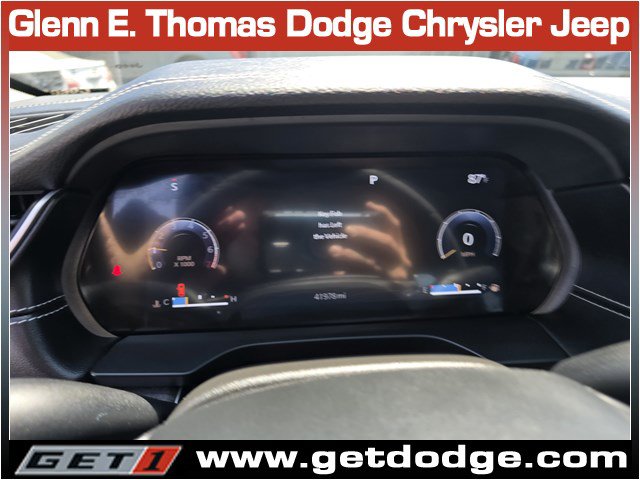 Used 2023 Jeep Grand Cherokee Limited w/ Black Appearance Package RWD image 15