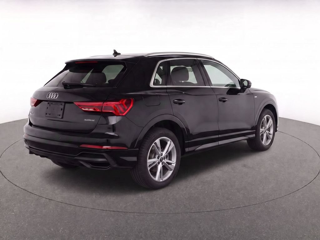 Used 2023 Audi Q3 2.0T Premium Plus w/ Premium Plus Package AWD/4WD image 8