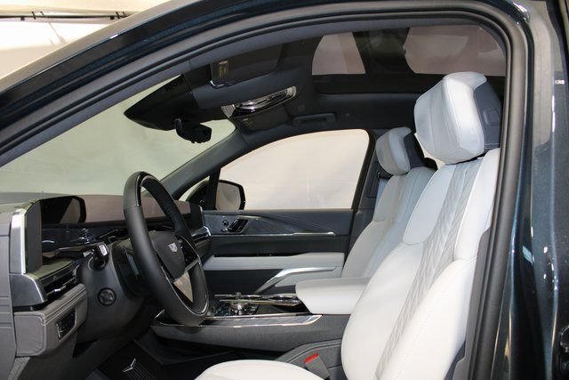 New 2025 Cadillac Escalade IQ Luxury 1 AWD/4WD image 6