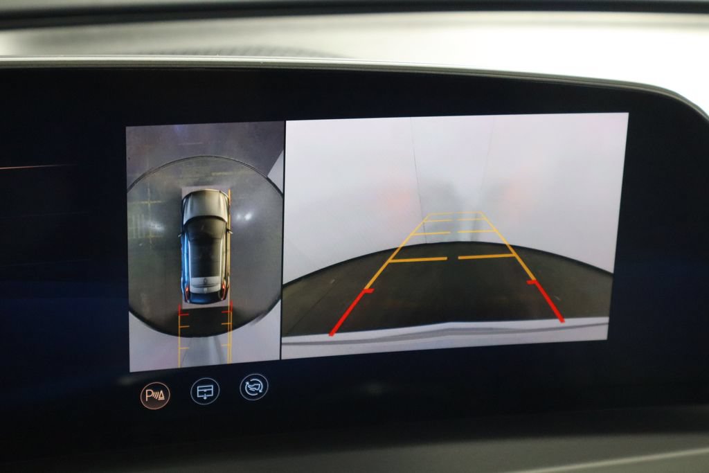 Used 2024 Cadillac Lyriq Luxury RWD image 39