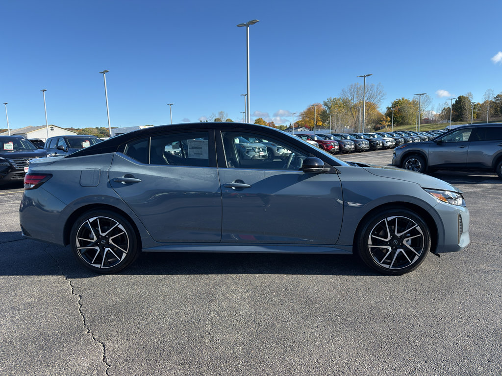 New 2025 Nissan Sentra SR image 4