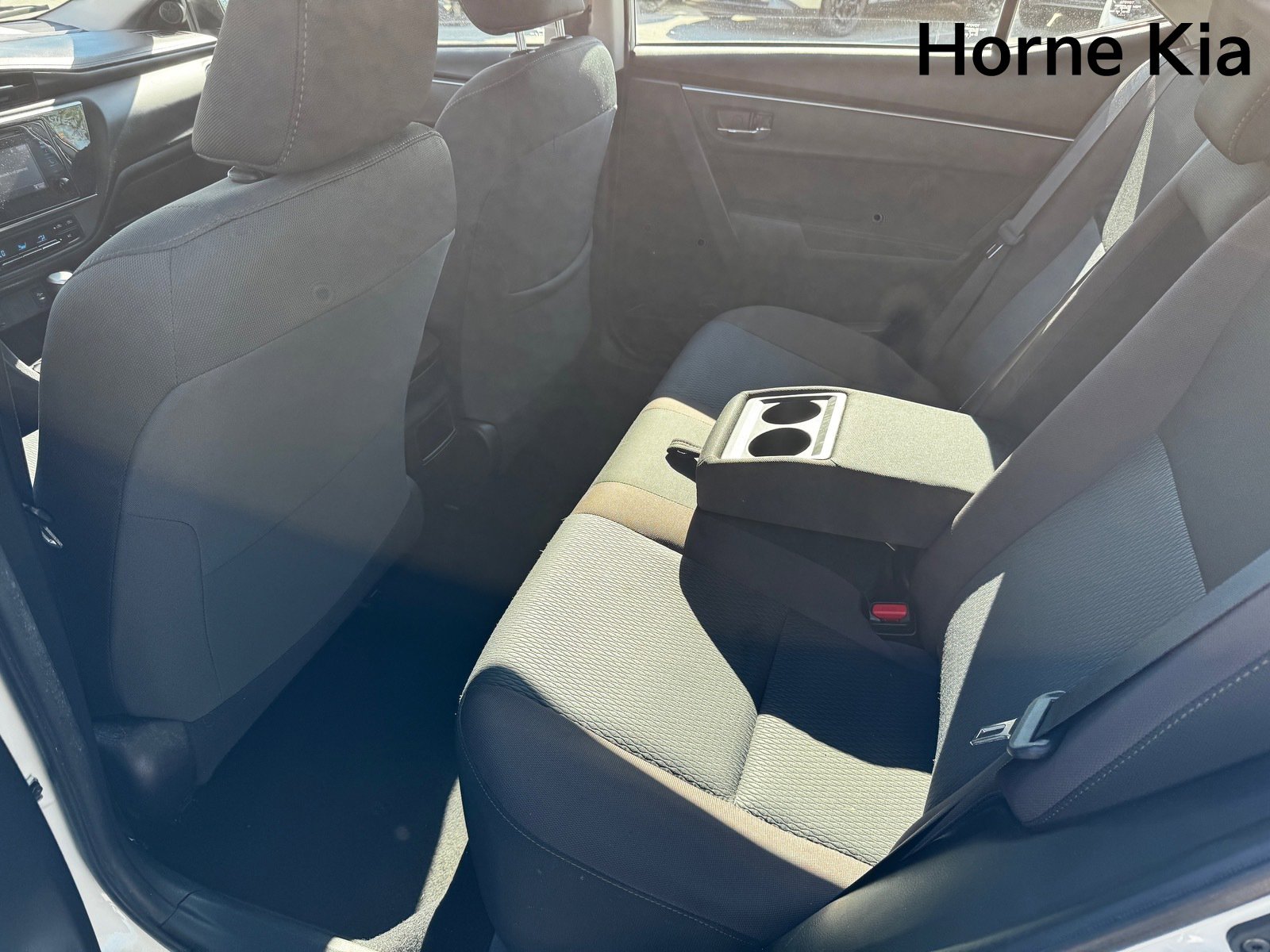 Used 2019 Toyota Corolla LE image 12