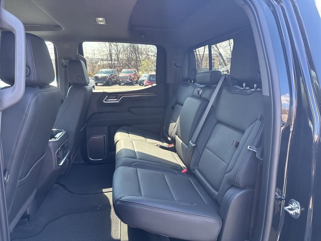 New 2026 GMC Sierra 1500 Denali w/ Denali Reserve Package AWD/4WD image 11