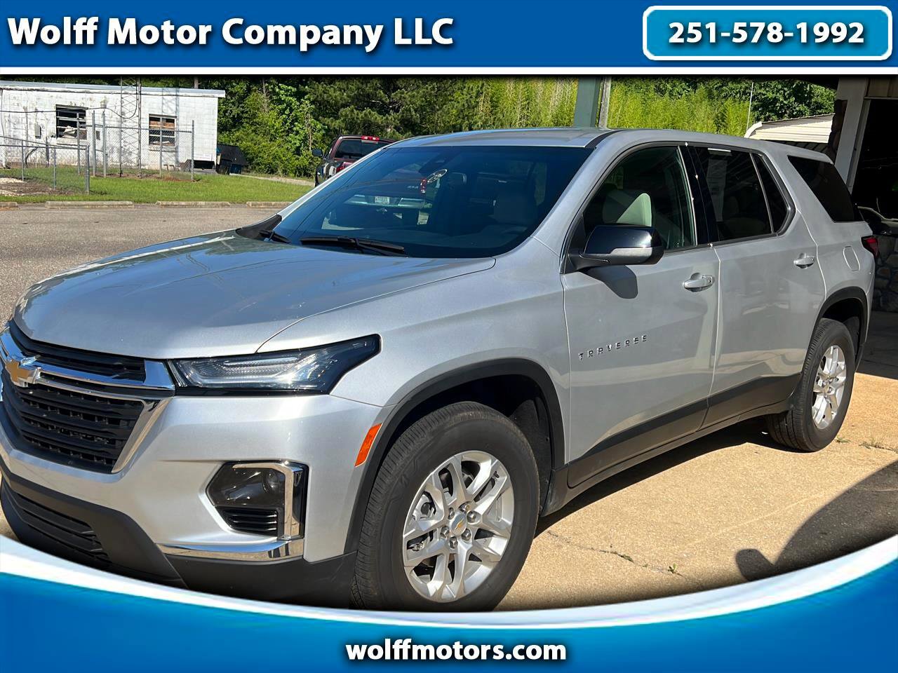 Used 2022 Chevrolet Traverse LS
