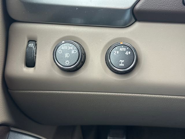 Used 2016 Chevrolet Tahoe LT AWD/4WD image 34