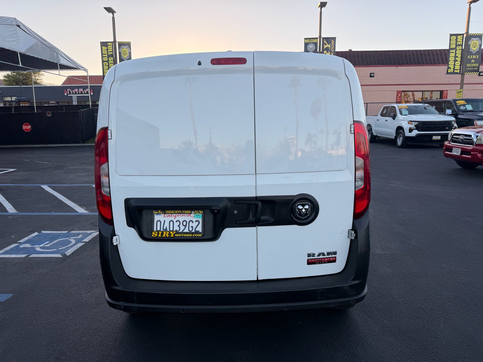 Used 2017 RAM ProMaster City Tradesman w/ Rear Back-up Camera Group FWD image 4