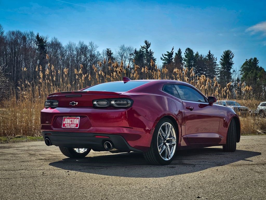 Certified 2021 Chevrolet Camaro LT w/ RS Package image 3