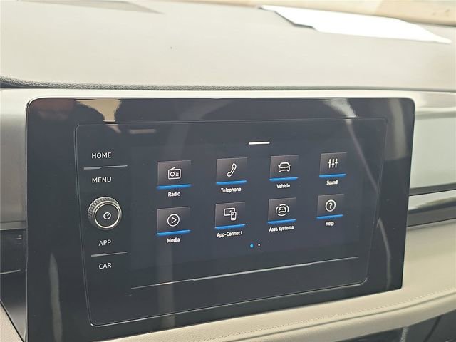 Used 2025 Volkswagen Taos S image 19