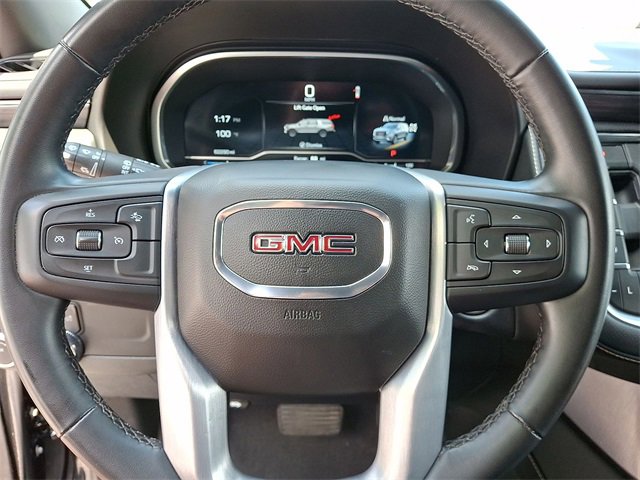 Used 2023 GMC Yukon SLT image 16