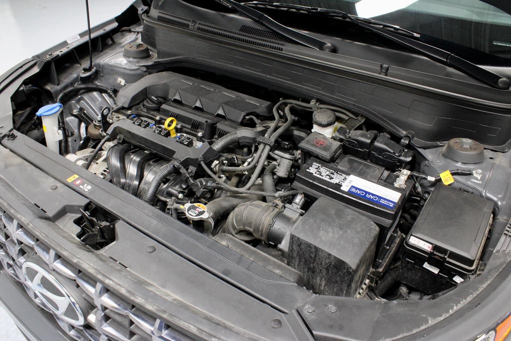 Certified 2024 Hyundai Venue SEL FWD image 16