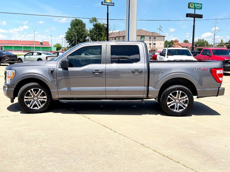 Used 2022 Ford F150 XL w/ STX Appearance Package RWD image 6